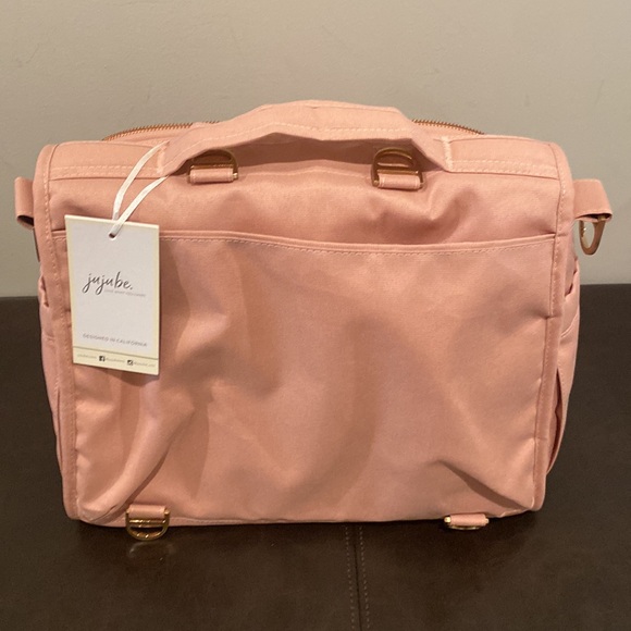 Convertible diaper backpack/messenger bag - Picture 2 of 5